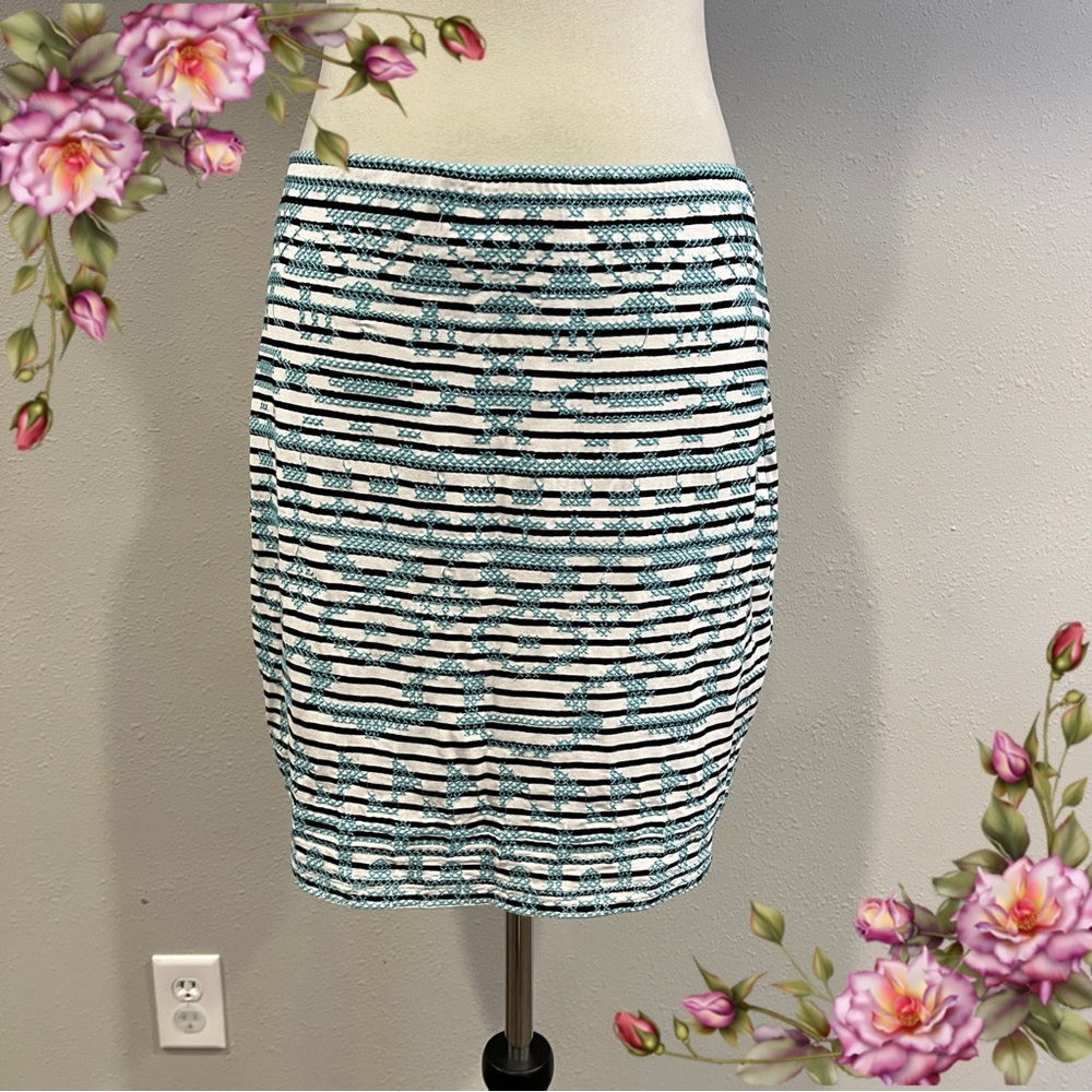THML Striped Embroidered stretchy mini skirt size medium